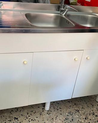 Lavello cucina con mobile