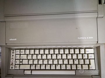 Macchina da scrivere elettrica OLIVETTI E 501