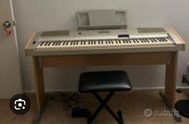 Pianoforte yamaha 88 tasti dgx 500 digitale