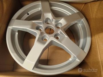 4 cerchi Toyota Auris Avensis 5x114.3 R16 - NUOVI