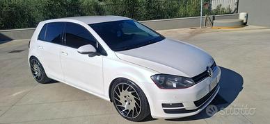 Volkswagen Golf VII 1.6 TDI 90 CV  pari al nuovo