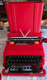 Macchina da scrivere Olivetti modello  Valentine