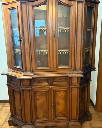 Credenza in noce