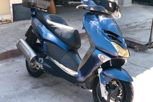 Scooter aprili