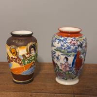 Due vasi decorati cinesi in ceramica