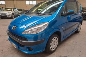 PEUGEOT 1007 1.4 BENZINA *OK NEOPATENTATI*