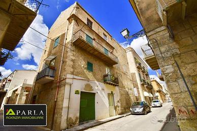 CASA INDIPENDENTE ZONA CENTRALE!