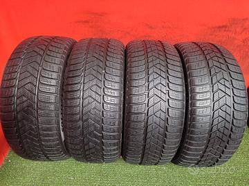 225 40 18 Gomme Invernali 80% Pirelli 225 40R18