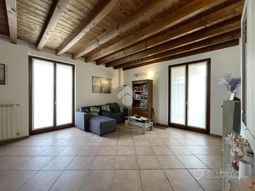 3 LOCALI A CANNETO SULL'OGLIO