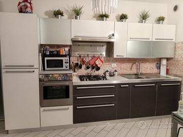 Cucina lineare mt.3,60
