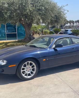 Jaguar XKR 4.0 363cv coupe