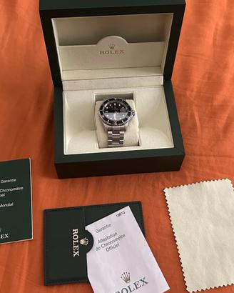 Rolex Submariner date R 16610 2006 full set