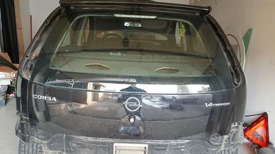 Pezzi Opel Corsa C 00-06 per ricambi (100e tutto)