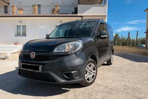 Fiat Doblo 1.3 multijet 2 Tre posti