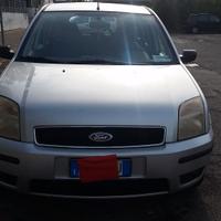 Ford Fusion 1.6 benzina