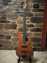 Basso elettrico Manne Moab