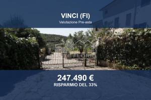 Immobile in asta di 247 m² con più di 5 locali a V