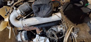 motore land rover defender 