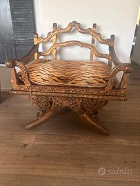 Poltrone indiane antiche