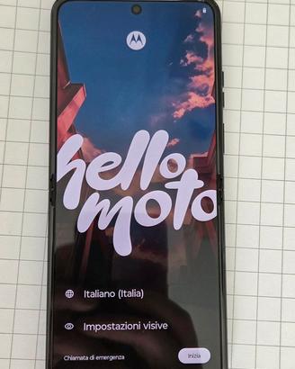 Motorola Razr 40
