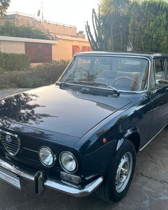Alfa Romeo 2000 berlina