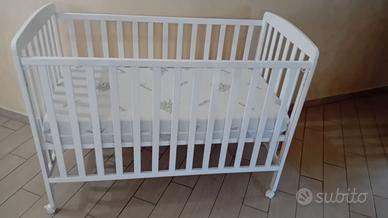 Lettino con sponde bambini