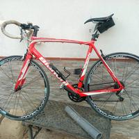 BICI DA CORSA BIANCHI IMPULSO