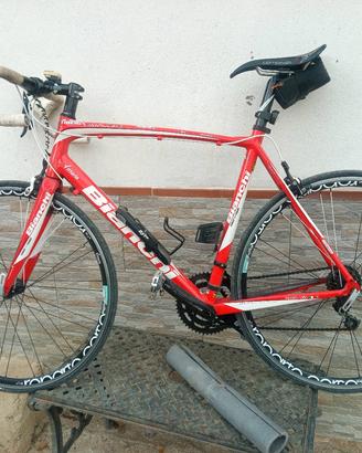 BICI DA CORSA BIANCHI IMPULSO