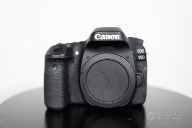 Canon EOS 80D Solo corpo scatola,cinghia,batteria