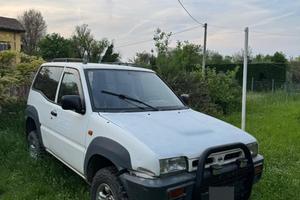 Nissan Terrano II 2.7 td
