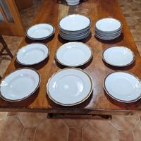 Servizio piatti usato