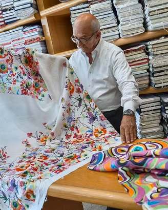 Stock tessuti – partita seta, pizzi, lane, sposa..
