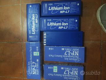 batterie telecamera con caricabatterie 