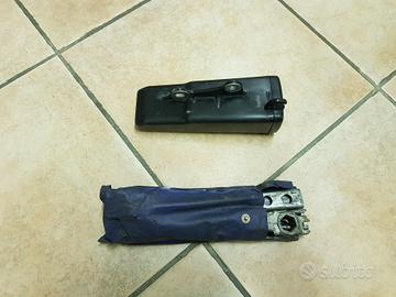 Porta attrezzi con set attrezzi Honda XL 600