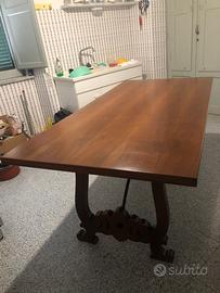 Tavolo da pranzo