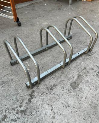 Porta bici da terra