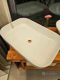 lavabo da appoggio
