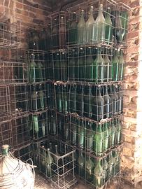 Bottiglioni e damigiane