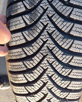 Gomme nuove invernali