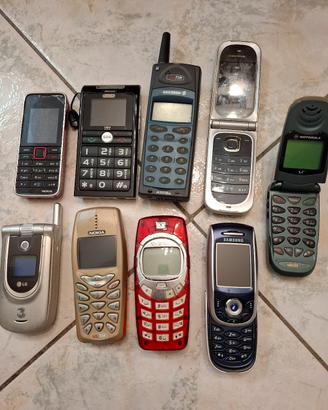 lotto telefonini vintage