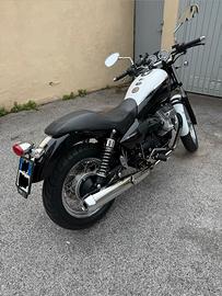 Moto Guzzi Nevada 750 Anniversario