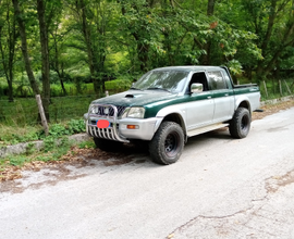 Mitsubishi L200