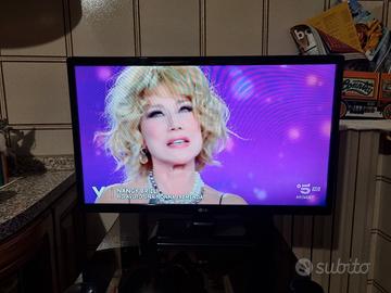 TV LG 24 pollici modello 24mt47dc
