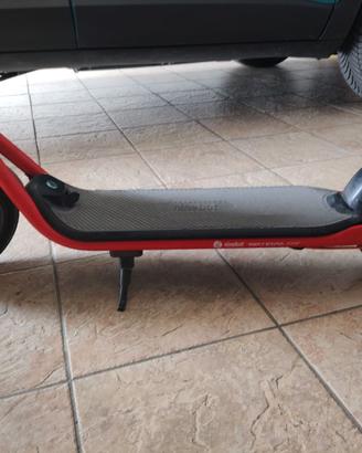 monopattino elettrico Ninebot by Segway