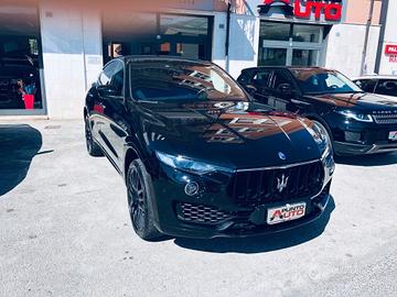 Maserati Levante V6 Diesel 275 CV AWD Gransport