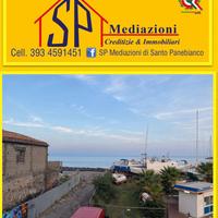 2 vani fronte mare