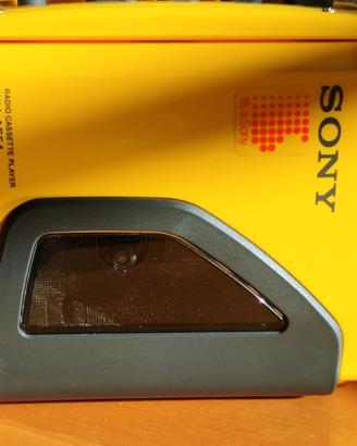 Lettore cassette radio FM/AM giallo