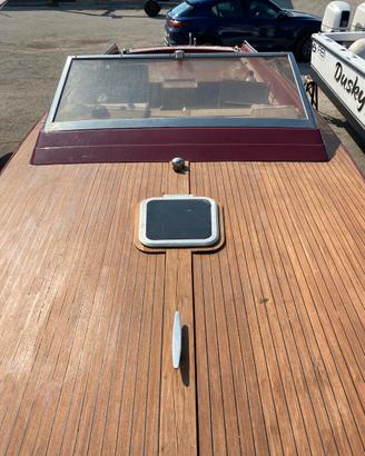 Motoscafo ILVER Simba 27