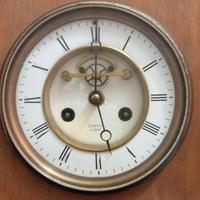 Orologio a pendolo francese dell'800