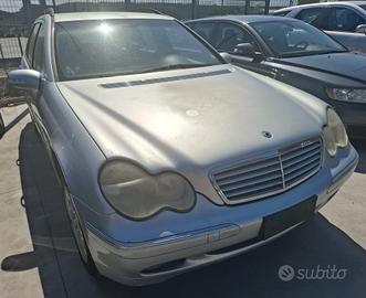MERCEDES CLASSE C per ricambi usati